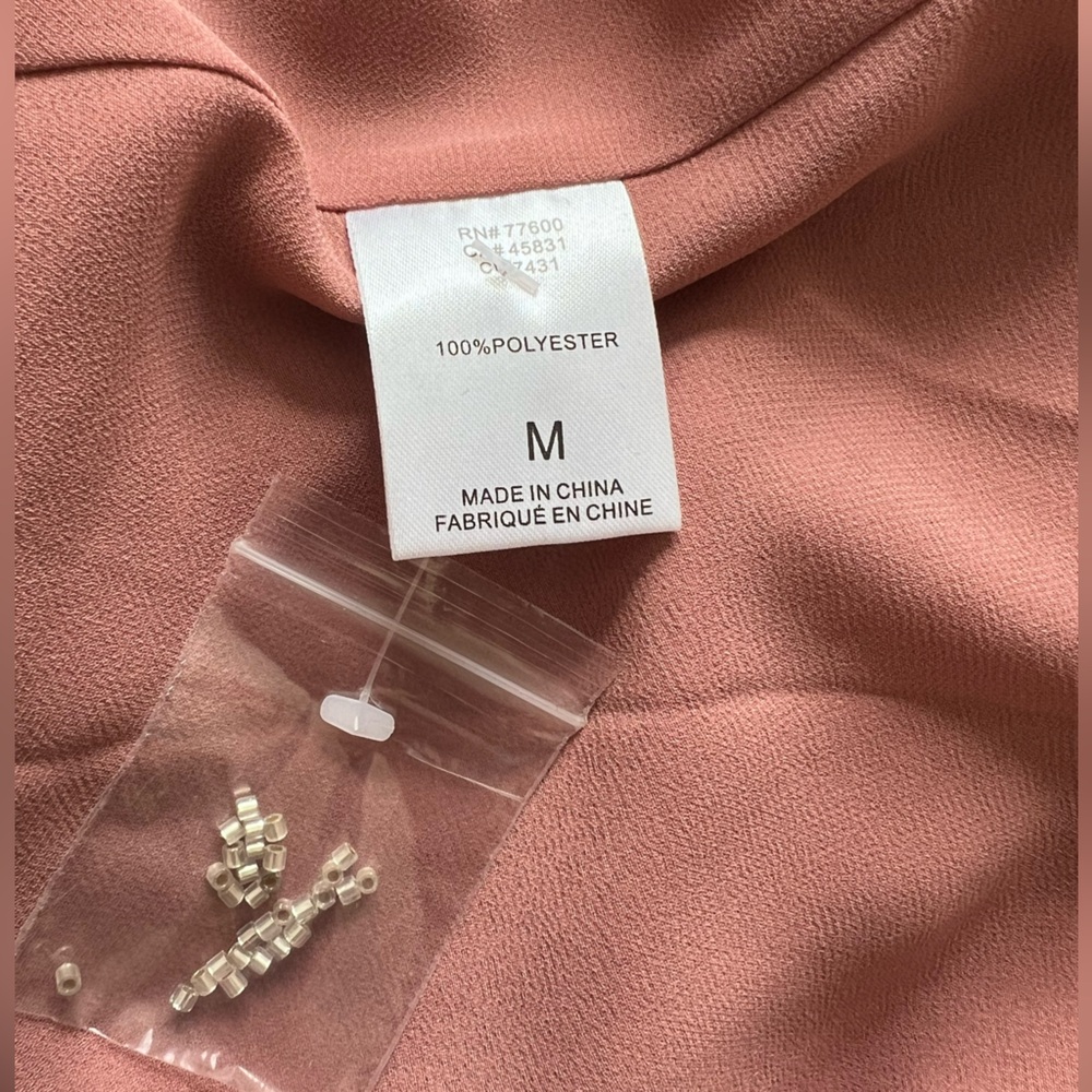 NWT Women’s star tshirt blouse size medium - Picture 4 of 4
